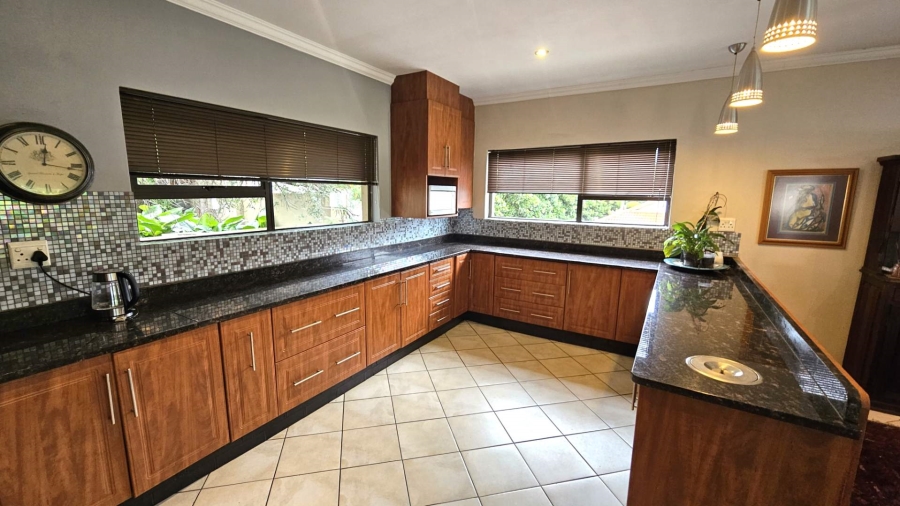 4 Bedroom Property for Sale in Birdwood Estate North West